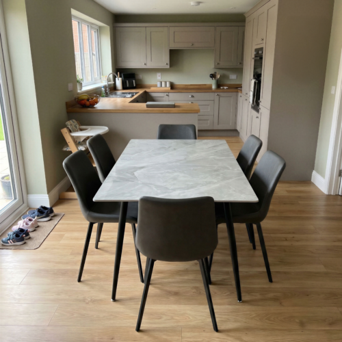 Harvard Dining set and 6 chairs